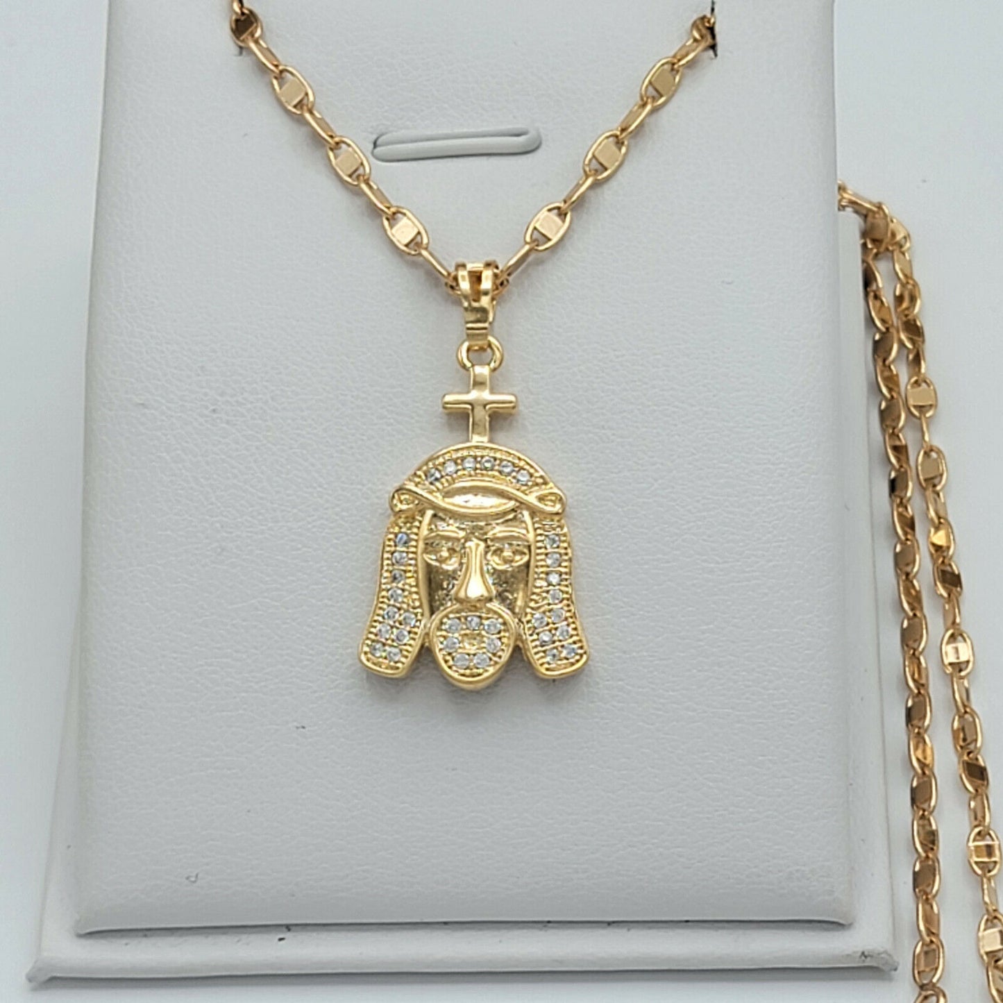 Necklaces - 18K Gold Plated. Cz Jesus Face Pendant & Chain.