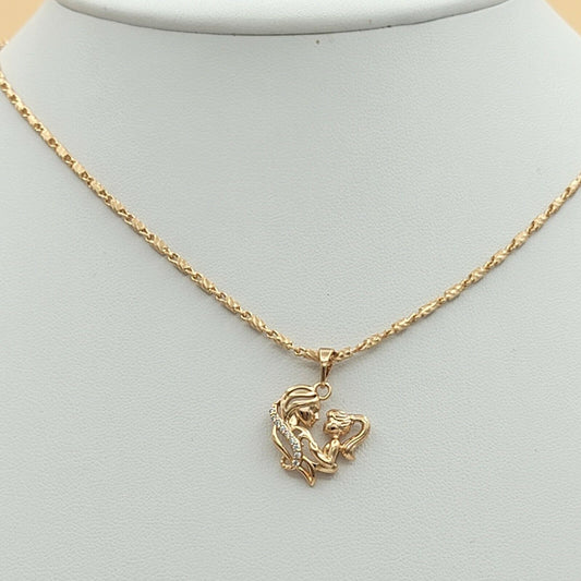 Necklaces - 18K Gold Plated. Mom & Daughter Love Heart Pendant & Chain.